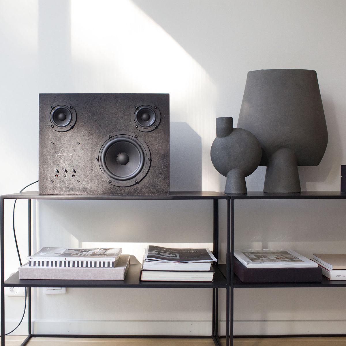 Steel Speaker