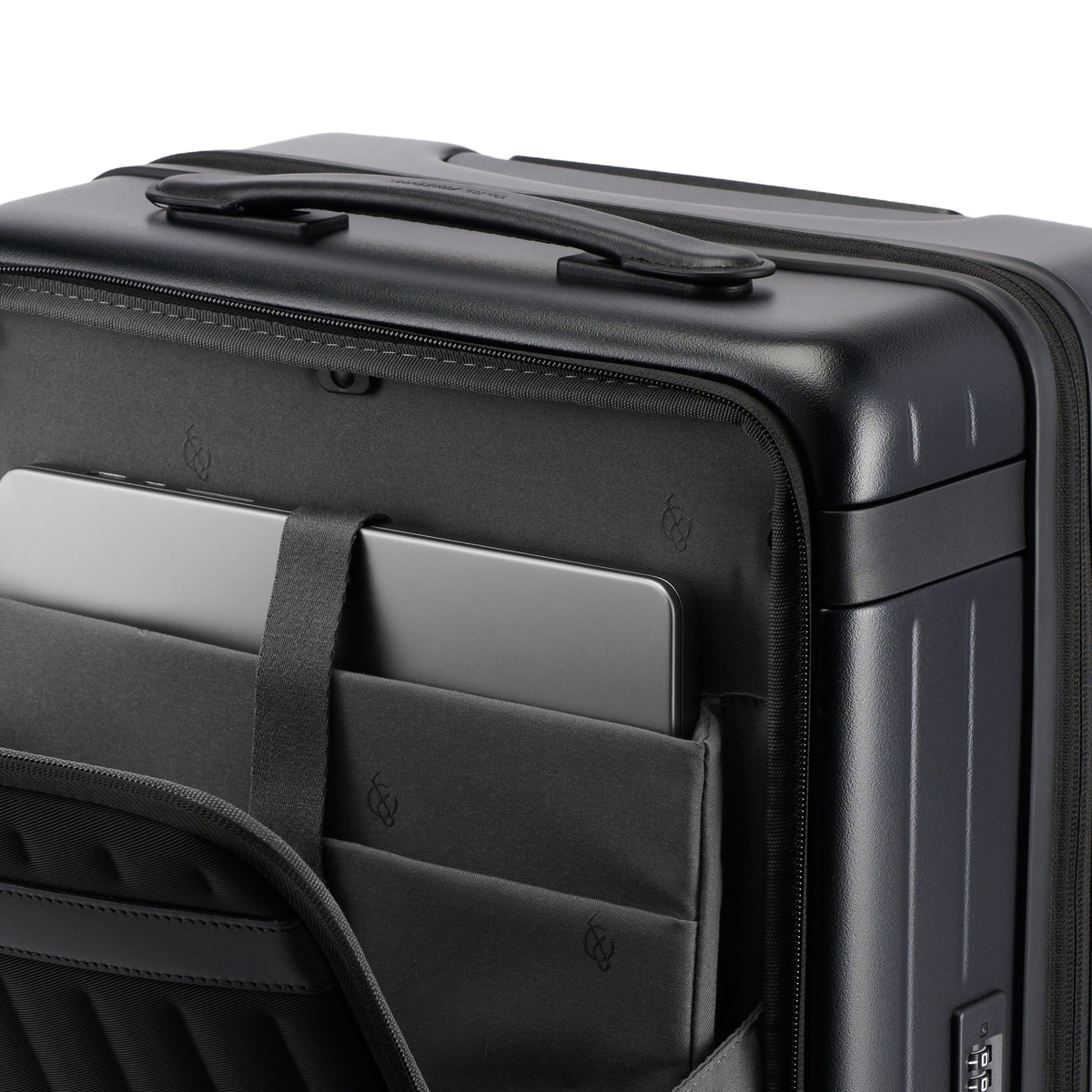 Carl Friedrik The Carry-on X