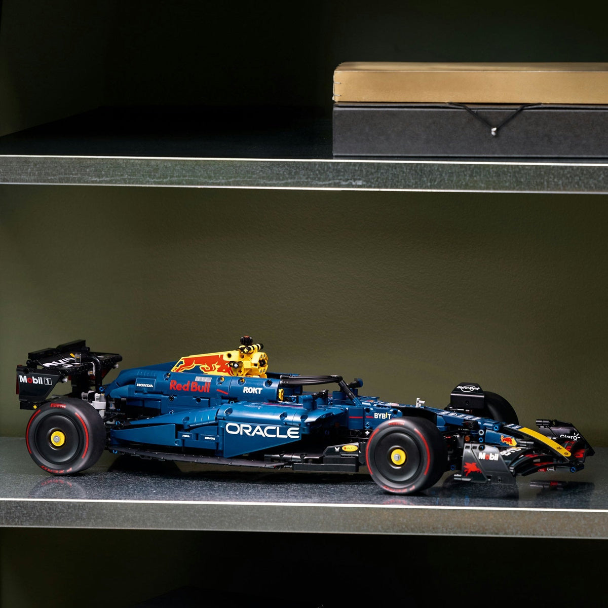 LEGO Oracle Red Bull Racing RB20 F1 Car