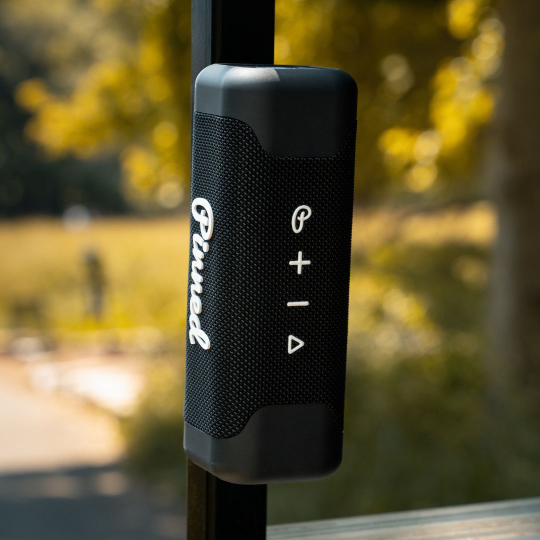 Pinned Golf Sound Stick Speaker