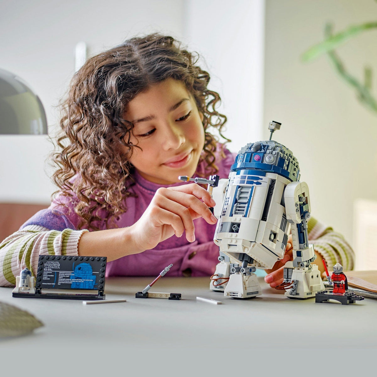 LEGO R2-D2