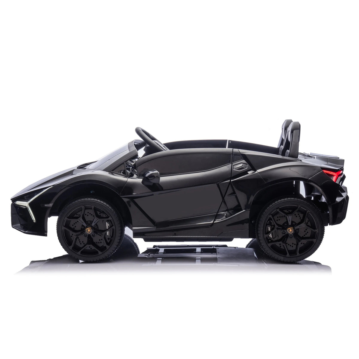 Freddo Toys Lamborghini Revuelto 24V Ride-on