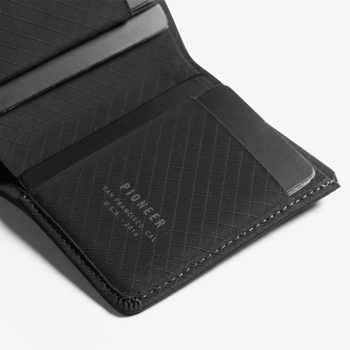 Pioneer Altitude Billfold