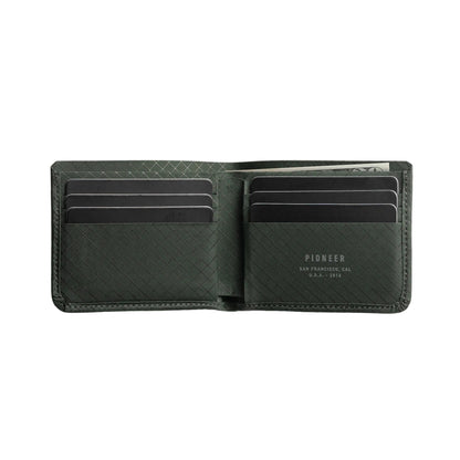 Pioneer Division Billfold Forest 10XD™