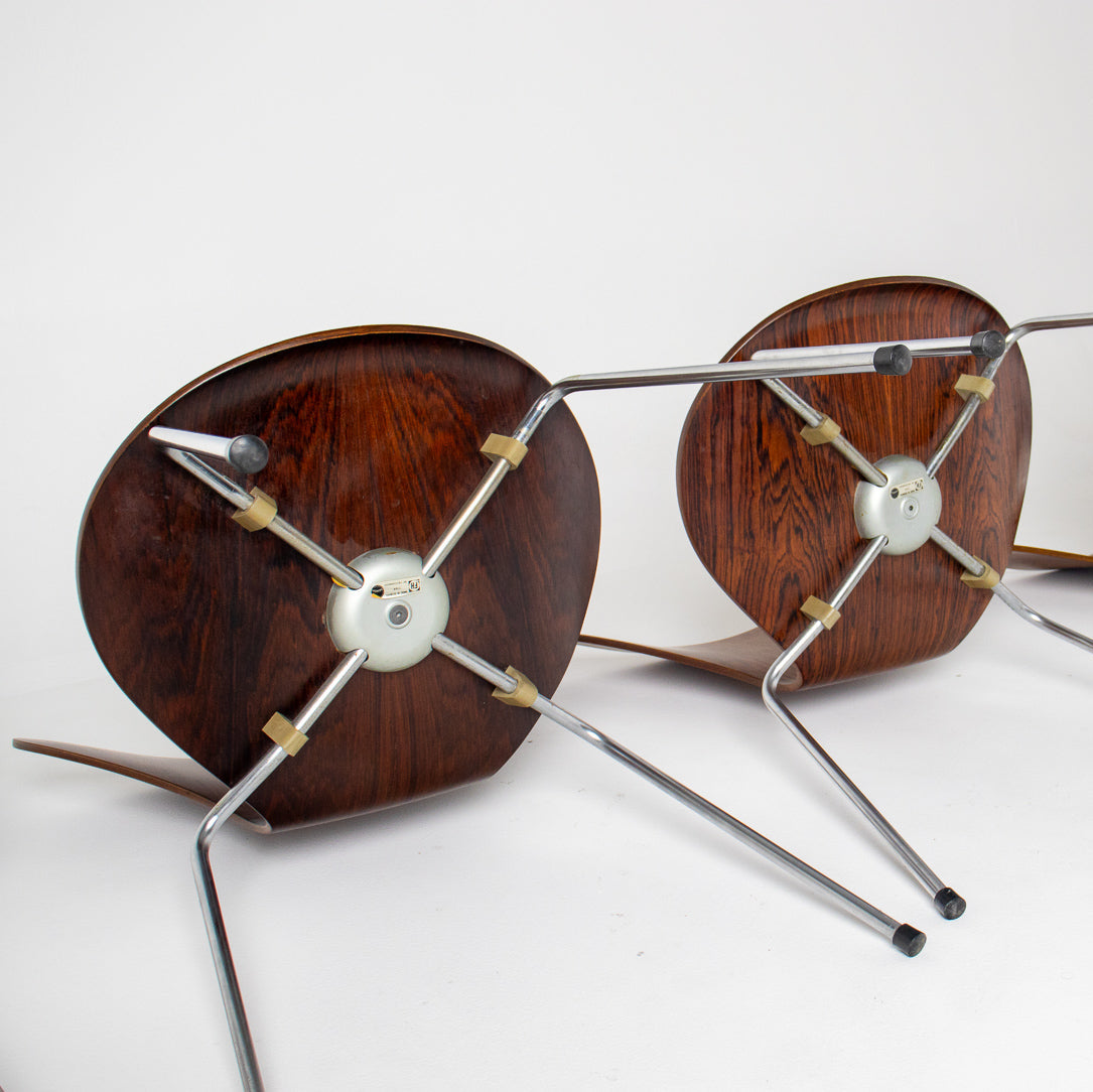Arne Jacobsen for Fritz Hansen Series 7 Chairs