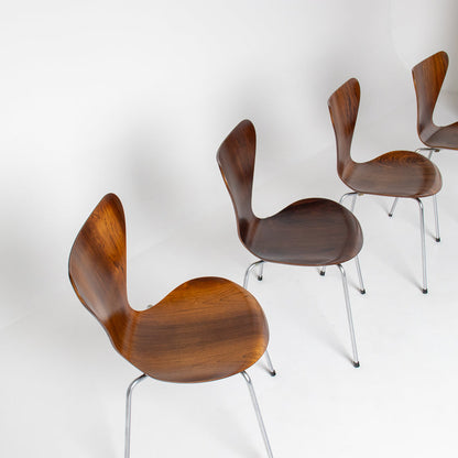 Arne Jacobsen for Fritz Hansen Series 7 Chairs