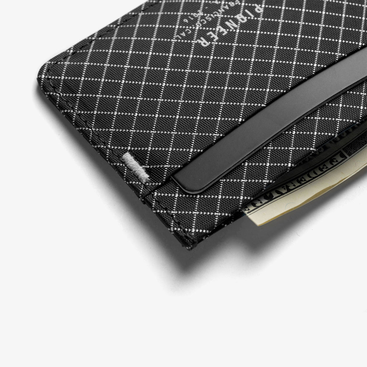 Pioneer Molecule Cardholder
