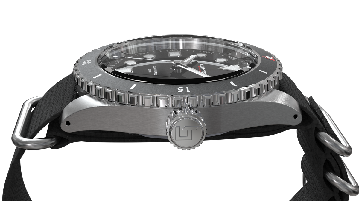 LUM-TEC Solar Marine 5 Dive Watch