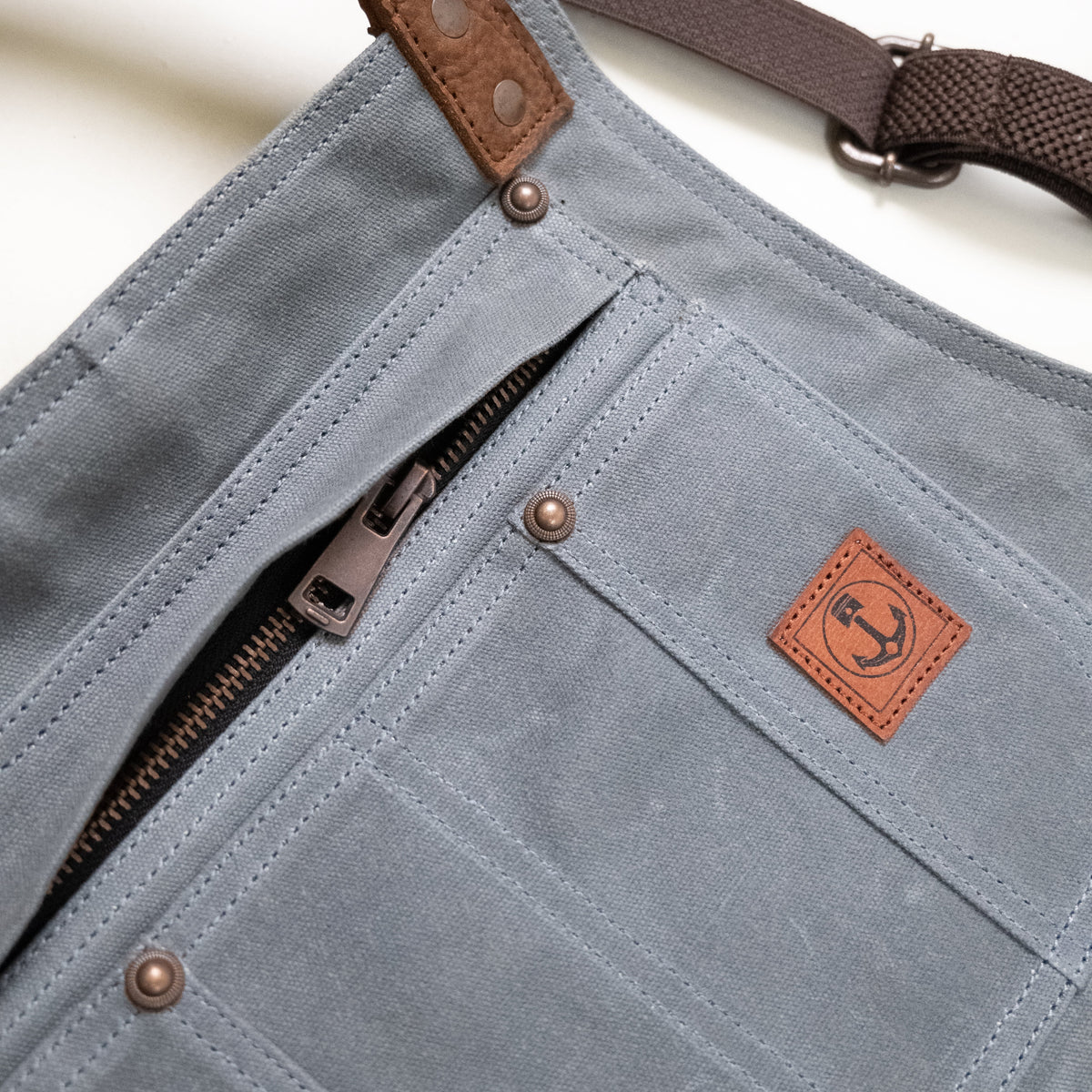 Iron & Resin Canvas Shop Apron