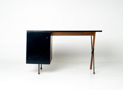 Greta Grossman Model 6200 Desk for Glenn of California, 1952 — Dave Brubeck Estate
