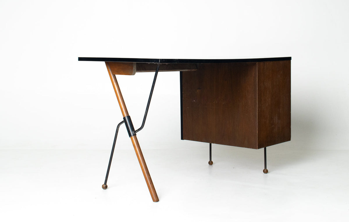 Greta Grossman Model 6200 Desk for Glenn of California, 1952 — Dave Brubeck Estate