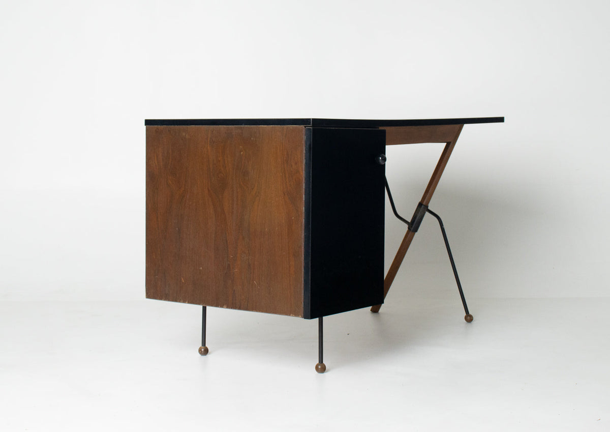 Greta Grossman Model 6200 Desk for Glenn of California, 1952 — Dave Brubeck Estate