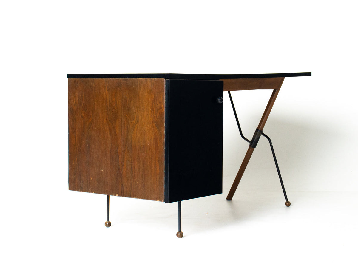 Greta Grossman Model 6200 Desk for Glenn of California, 1952 — Dave Brubeck Estate