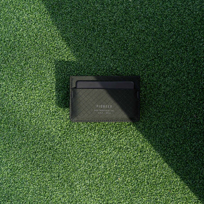Pioneer Molecule Cardholder