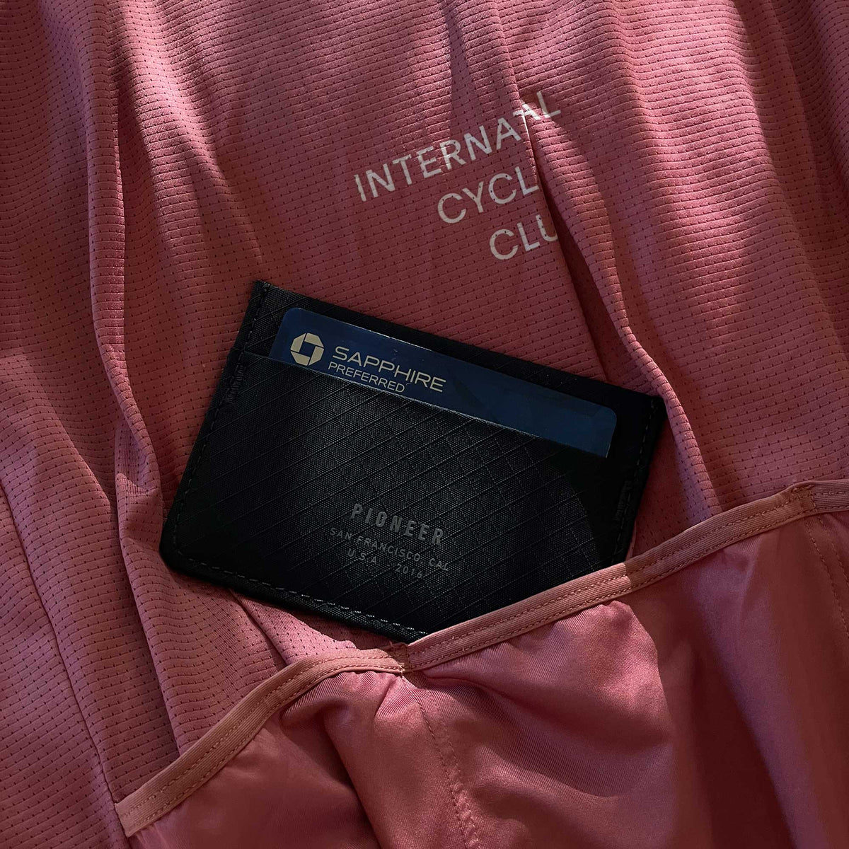 Pioneer Molecule Cardholder