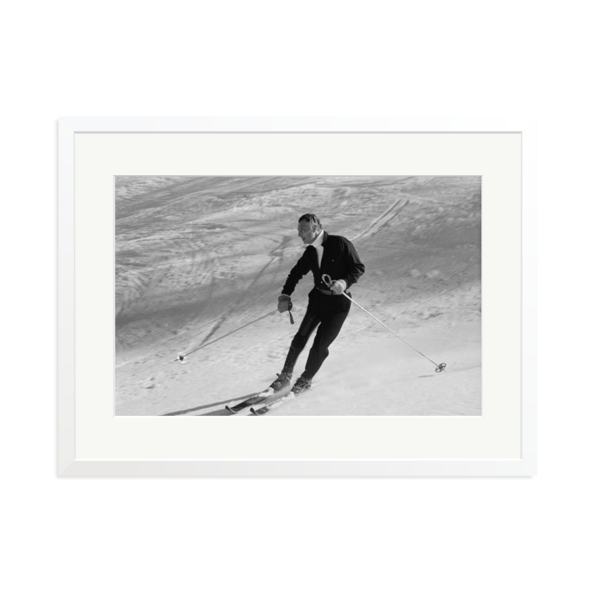 Gianni Agnelli Skiing Framed Print White XL
