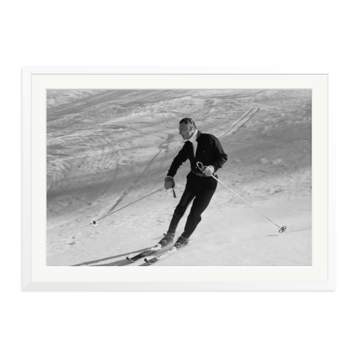 Gianni Agnelli Skiing Framed Print White XXL