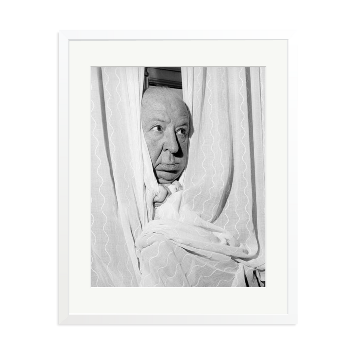 Alfred Hitchcock at the Claridges Hotel Framed Print White XL