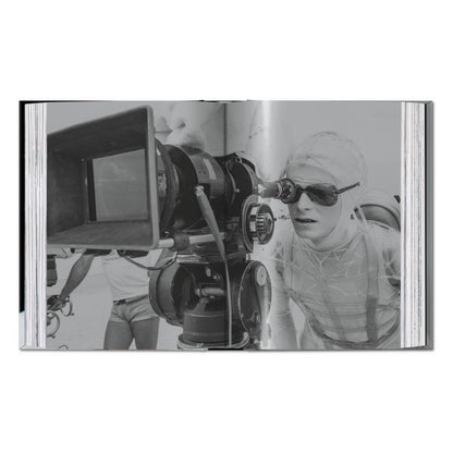 David Bowie in 'The Man Who Fell to Earth'