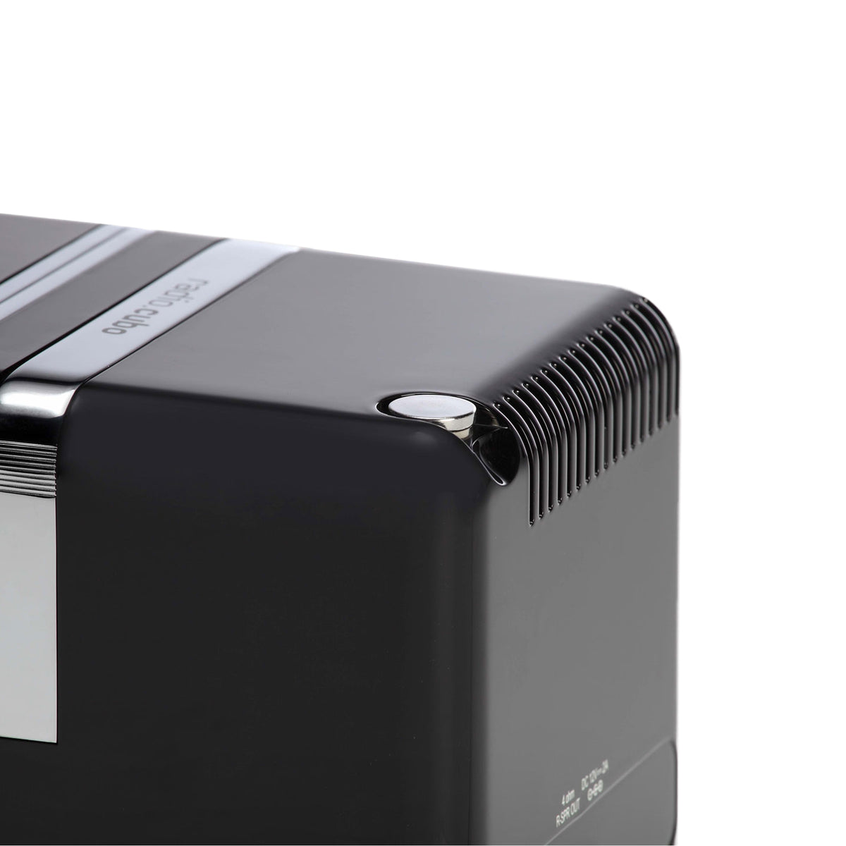 BrionVega Radio Cube