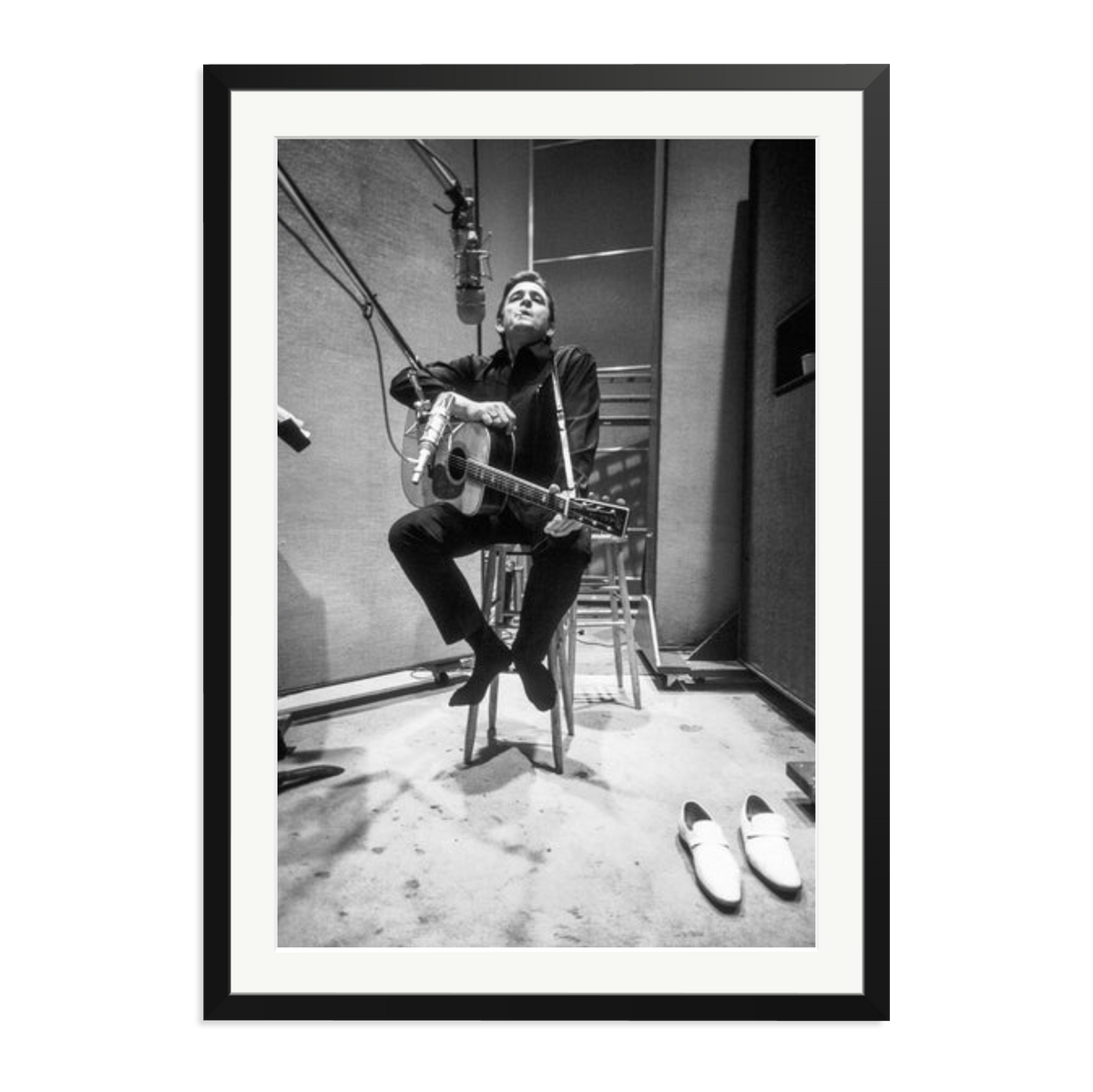 Johnny Cash in the Studio Framed Print Black XXL