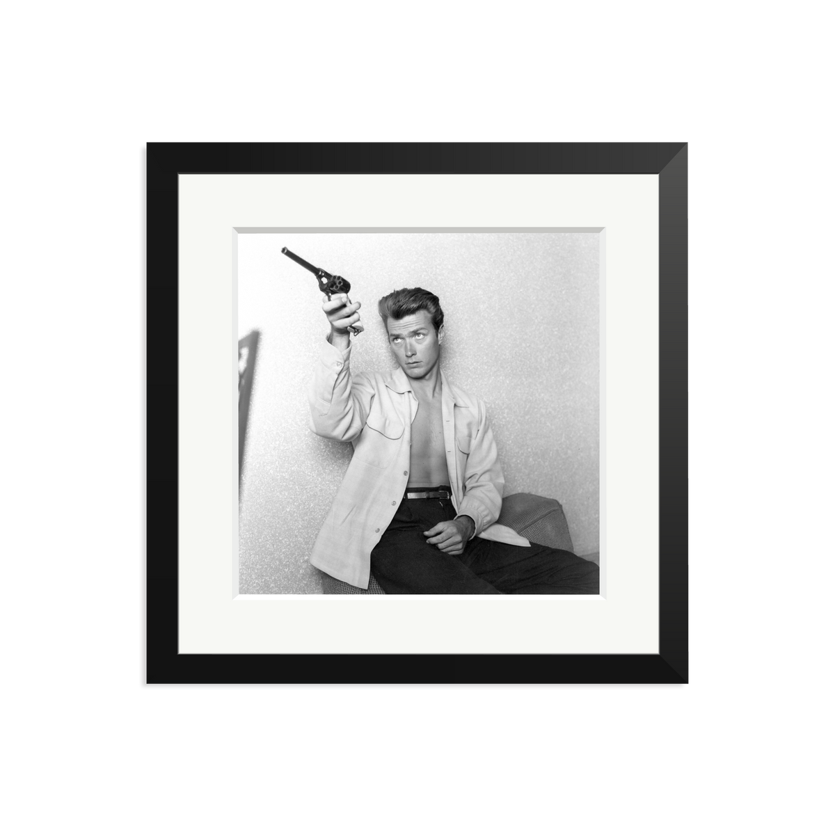 Clint At Home Black Medium