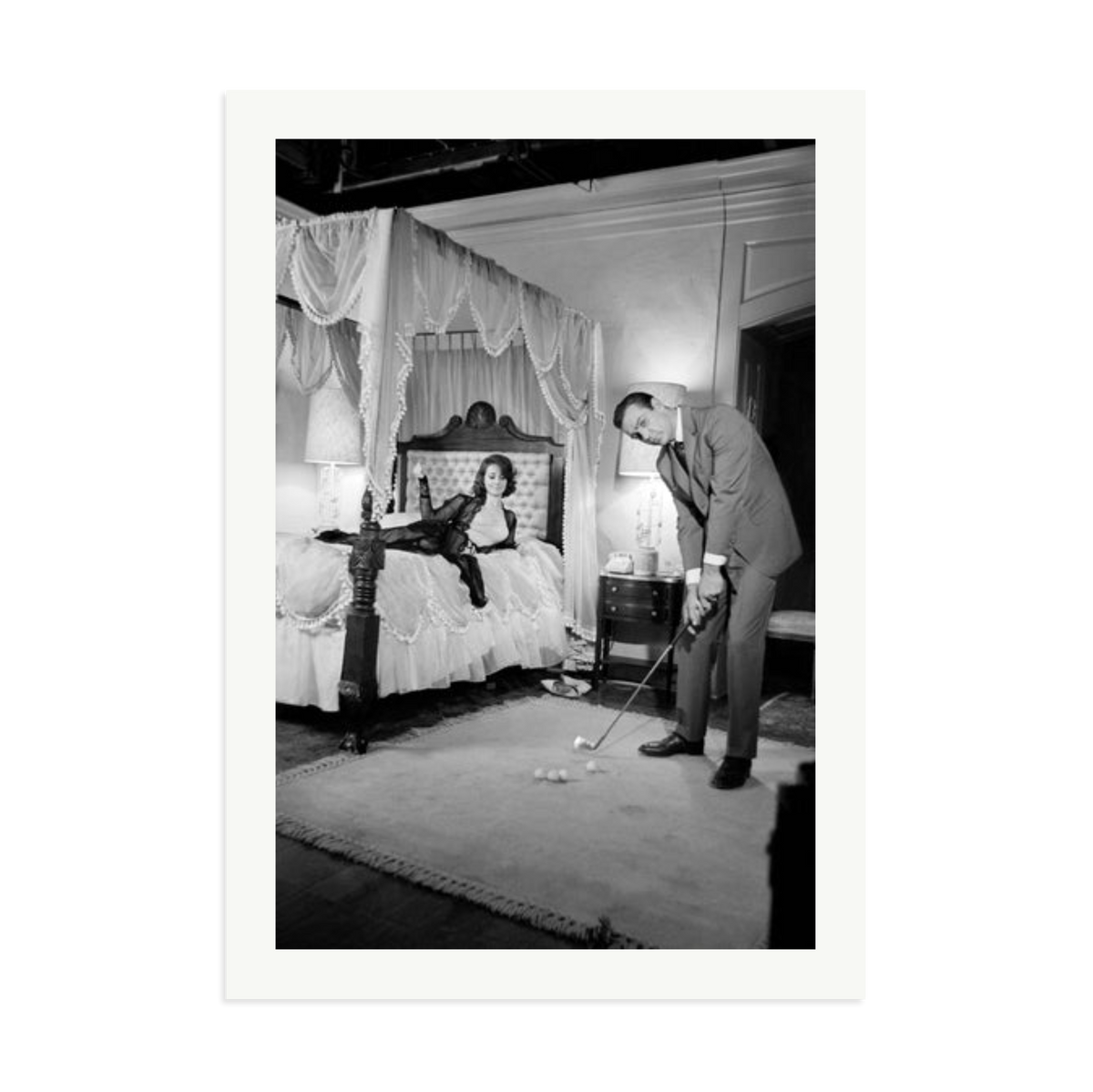 Connery, Golf on Set Framed Print Print Only XXL