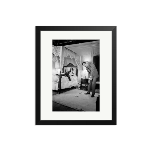 Connery, Golf on Set Framed Print Black Medium