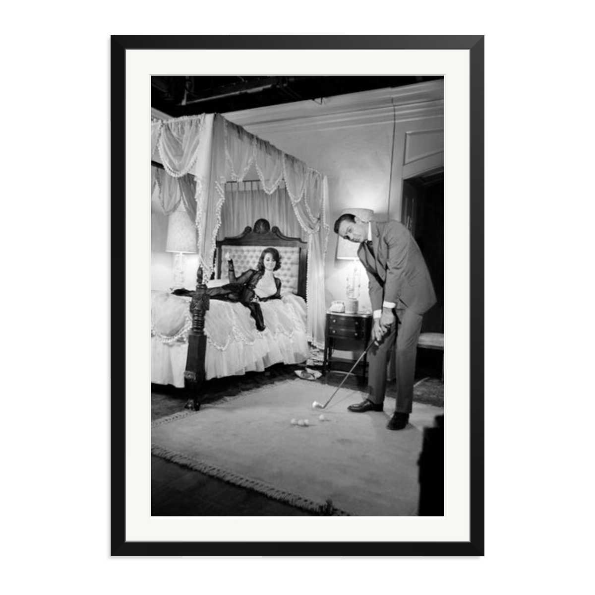 Connery, Golf on Set Framed Print Black XXL