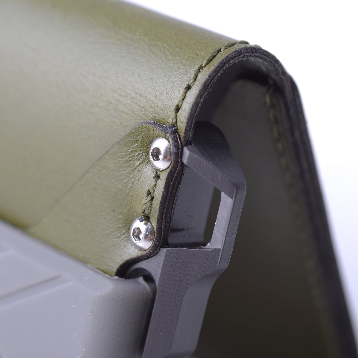 Dango D01 Dapper Bifold Wallet