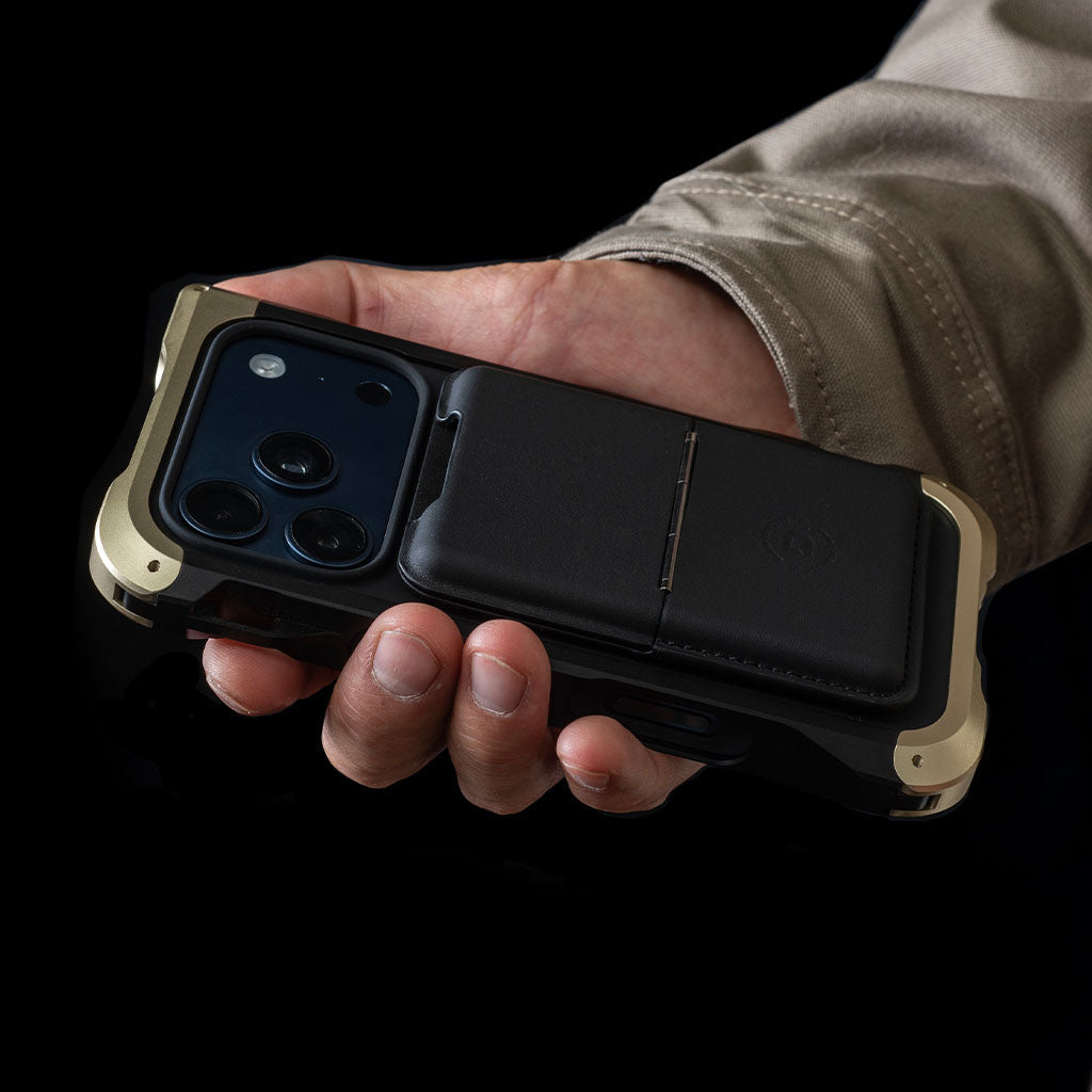 Dango iPhone 17 Pro Adapt Case