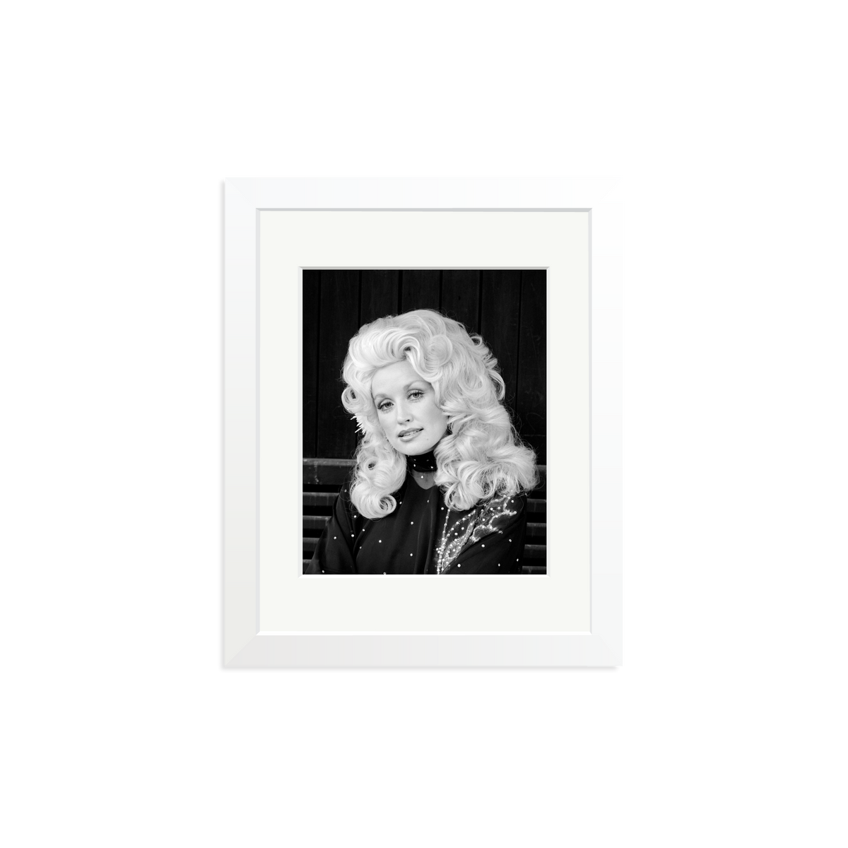 Dolly Parton in London Framed Print White Small