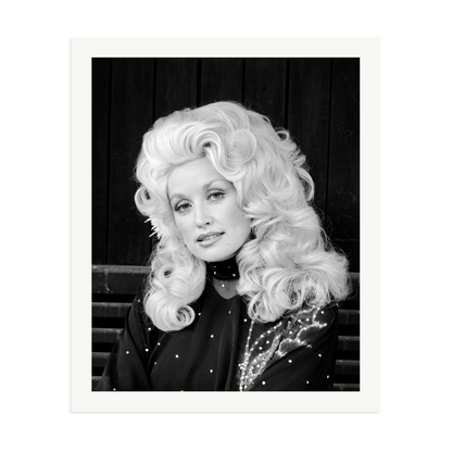 Dolly Parton in London Framed Print Print Only XXL