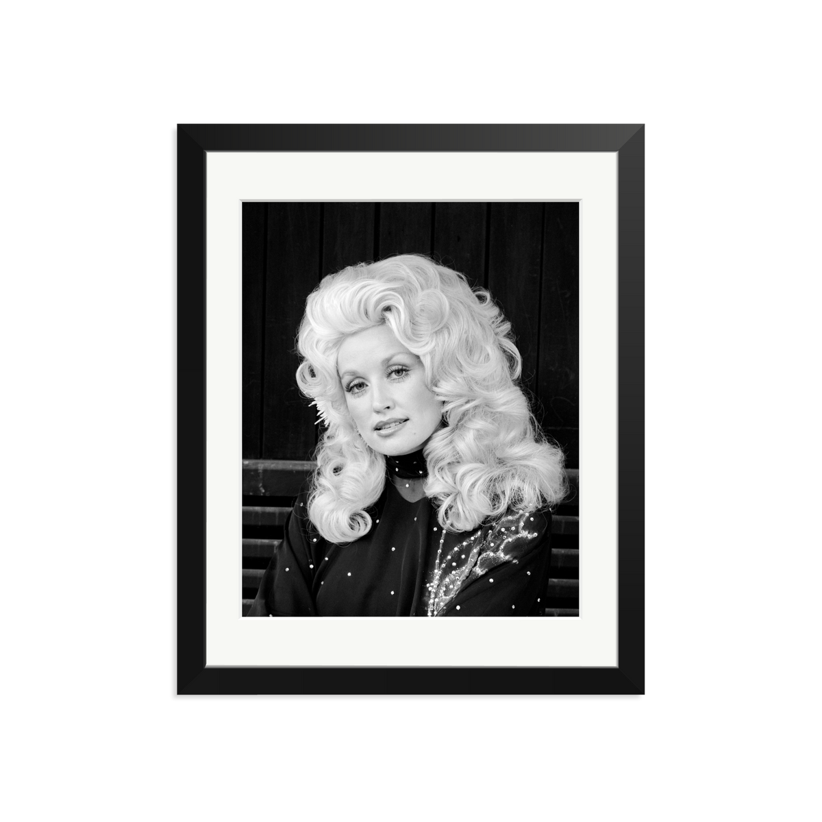 Dolly Parton in London Framed Print Black Medium