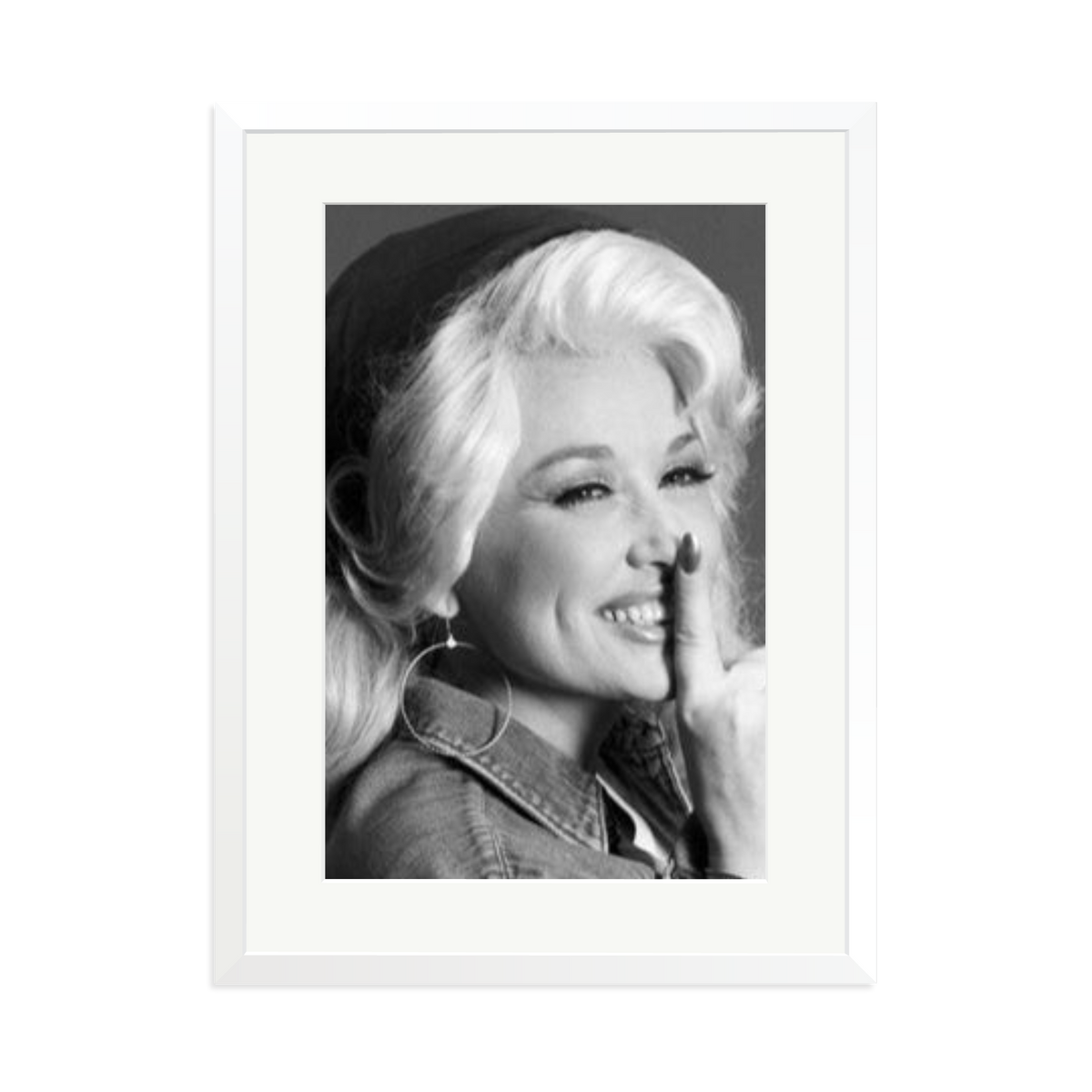 Dolly Parton in the Studio White XL
