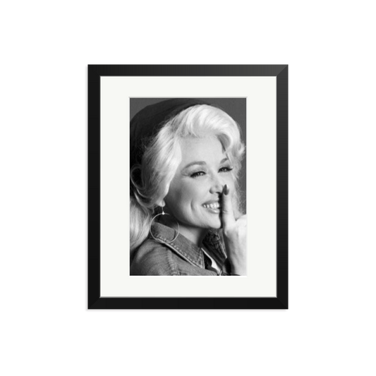 Dolly Parton in the Studio Black Medium
