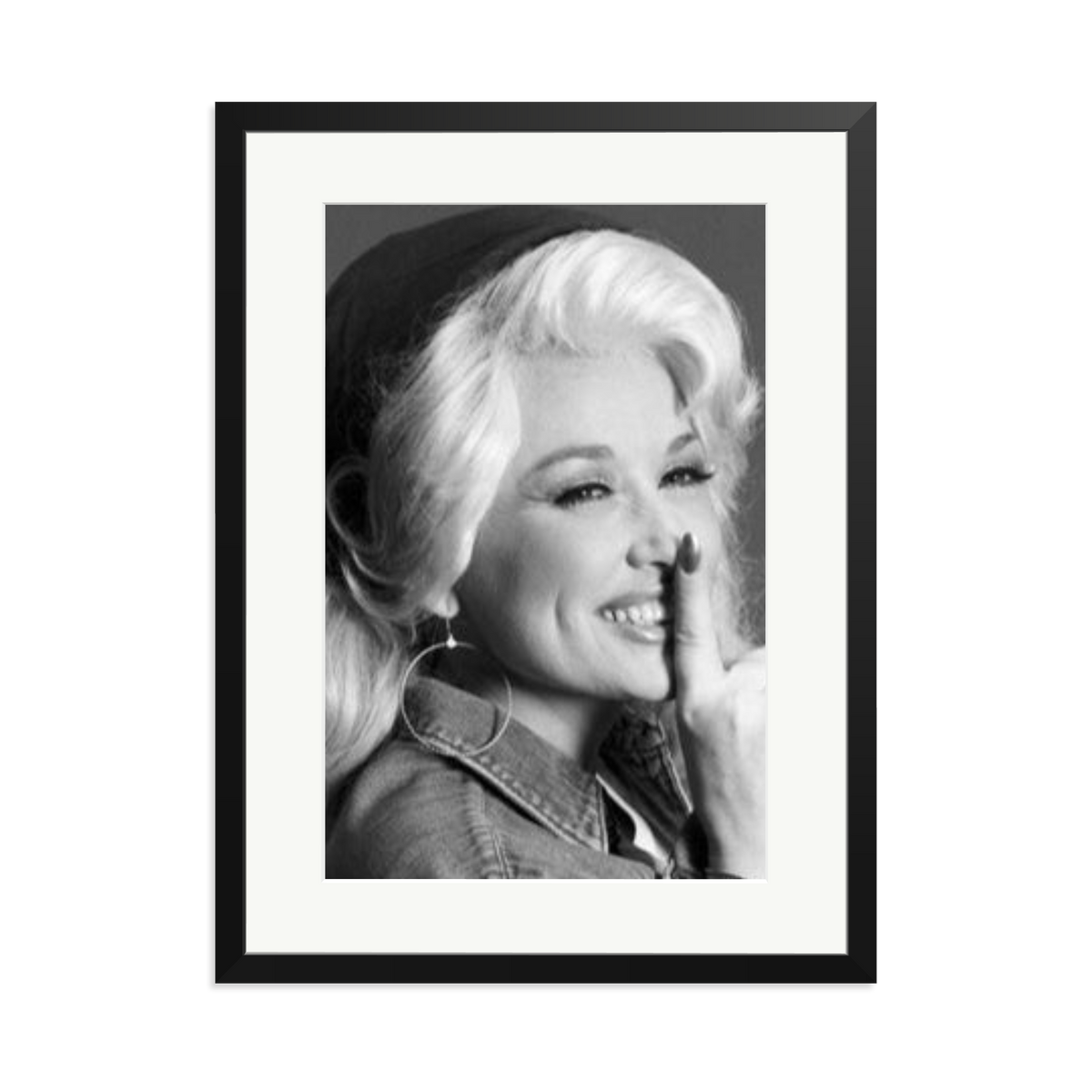 Dolly Parton in the Studio Black XL