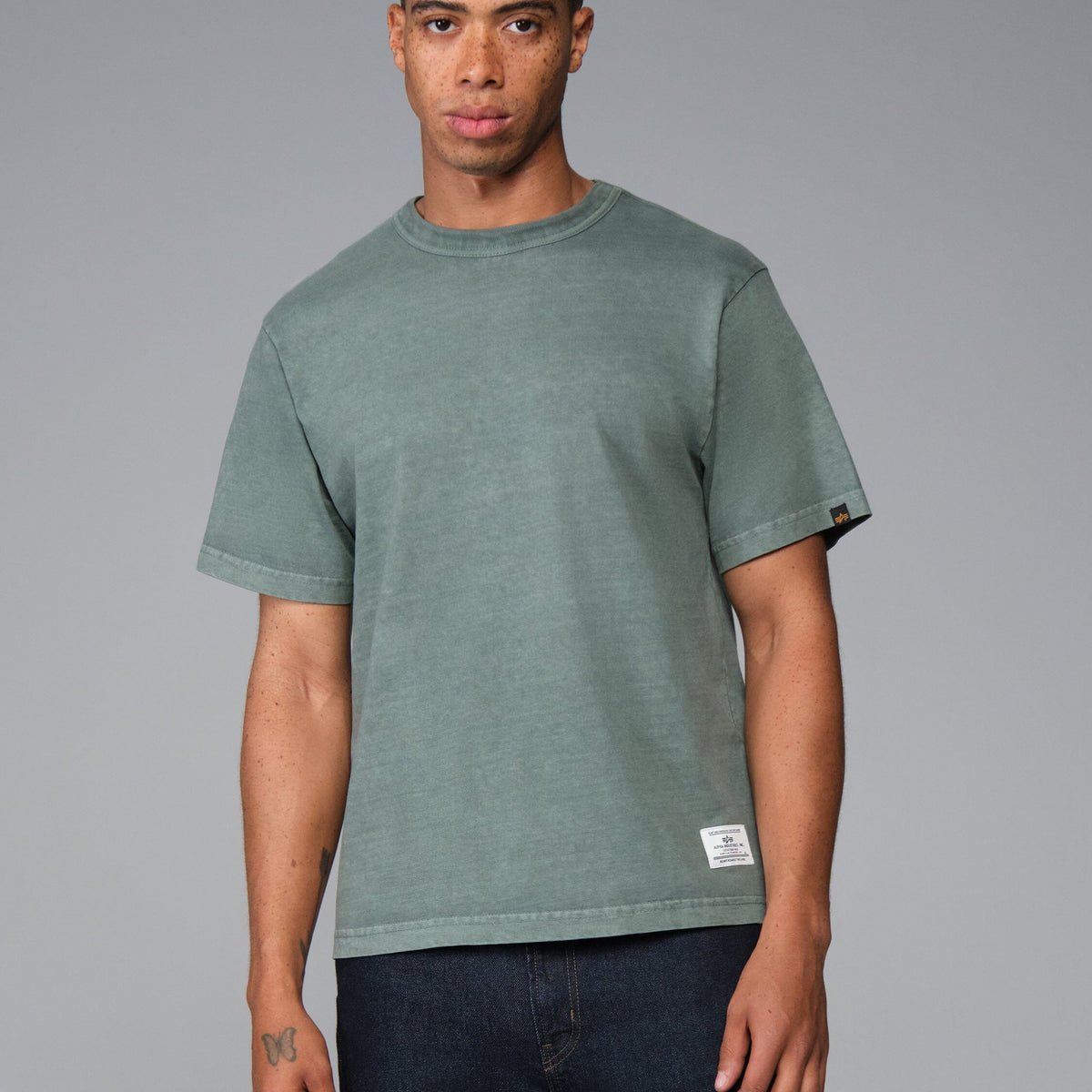 ESSENTIAL BATTLEWASH TEE