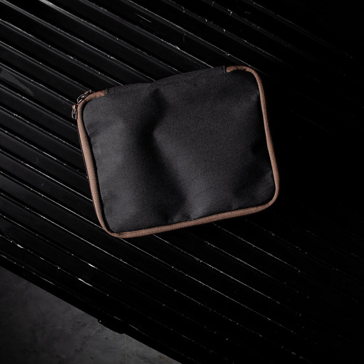 Hardgraft Fly Travel Kit
