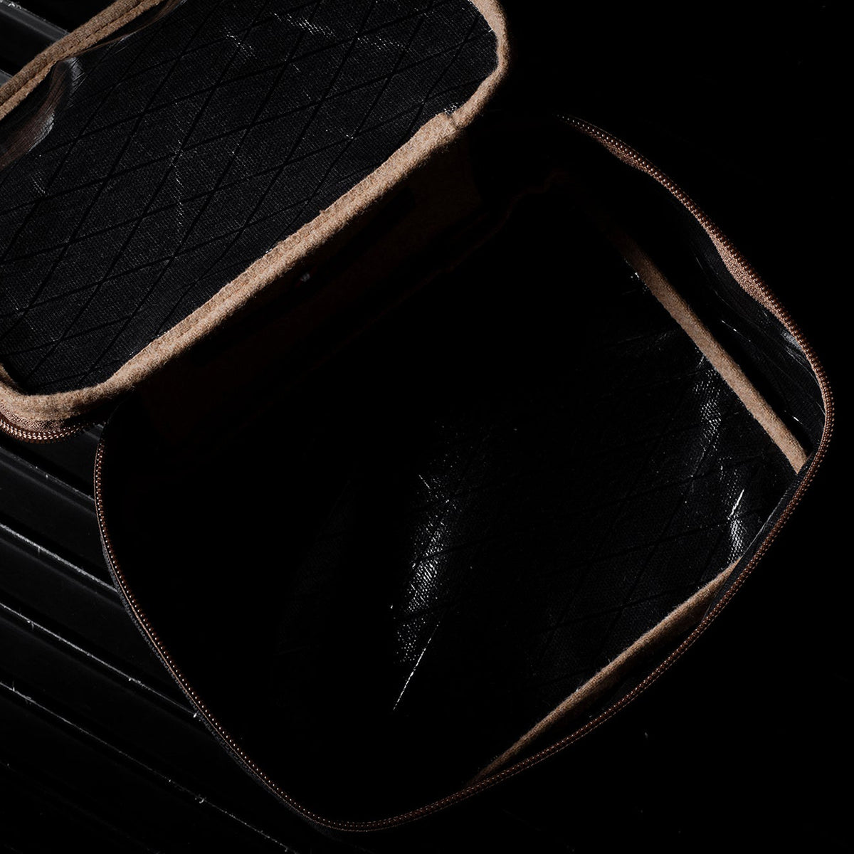 Hardgraft Fly Travel Kit