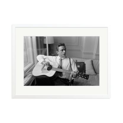 Johnny Cash at the Savoy Hotel Framed Print White XL