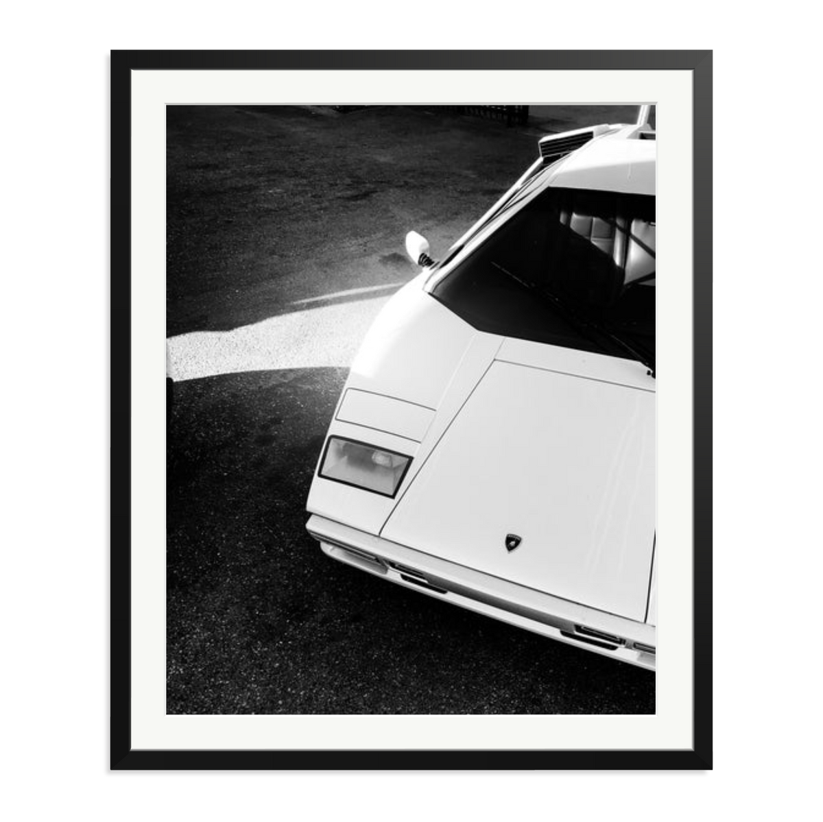 Lamborghini Countach in LA Framed Print Black XXL