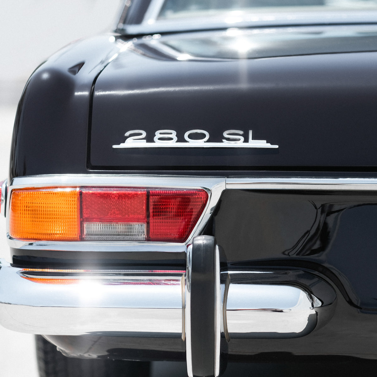 Robert Downey Jr.'s 1970 Mercedes-Benz 280SL Pagoda Coupe Roadster