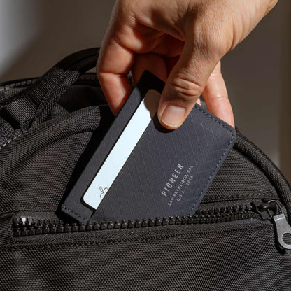 Pioneer Molecule Cardholder