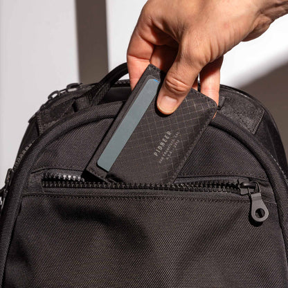 Pioneer Molecule Cardholder