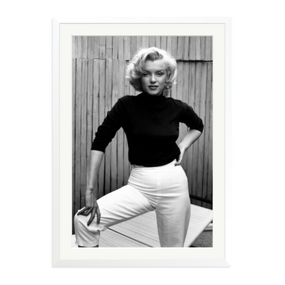 Marilyn Monroe Posing on Her Patio Framed Print White XXL