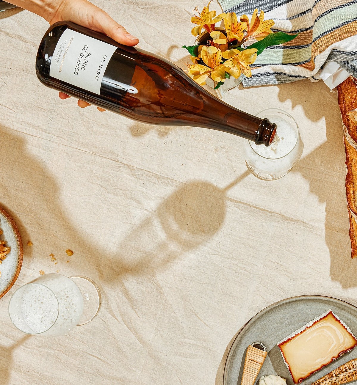 Oddbird Blanc de Blancs Non-Alcoholic Sparkling White Wine