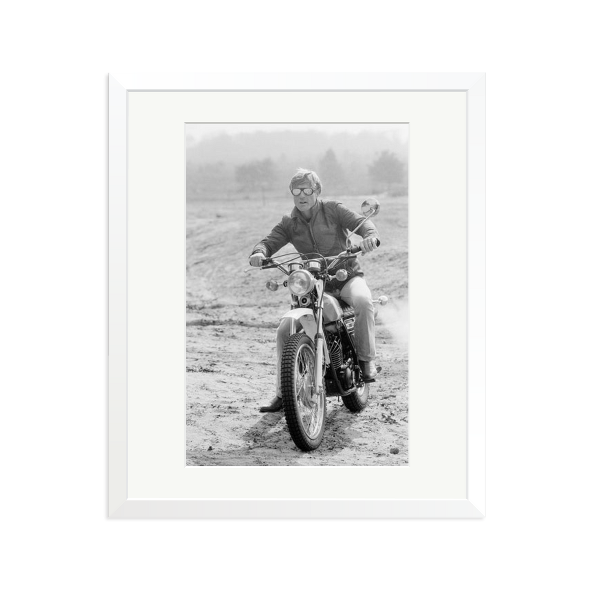 Robert Redford by Terry O'Neill 1975 Framed Print White Large