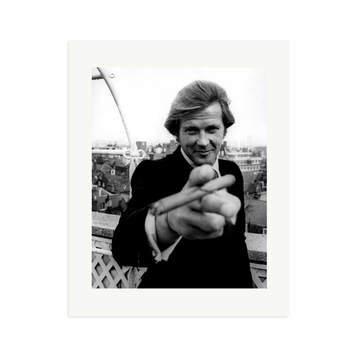 Roger Moore 1972 Bond Announcement Photo Print Only XL