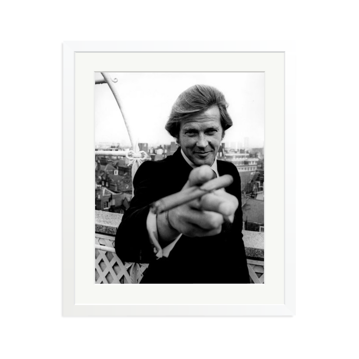 Roger Moore 1972 Bond Announcement Photo White Large